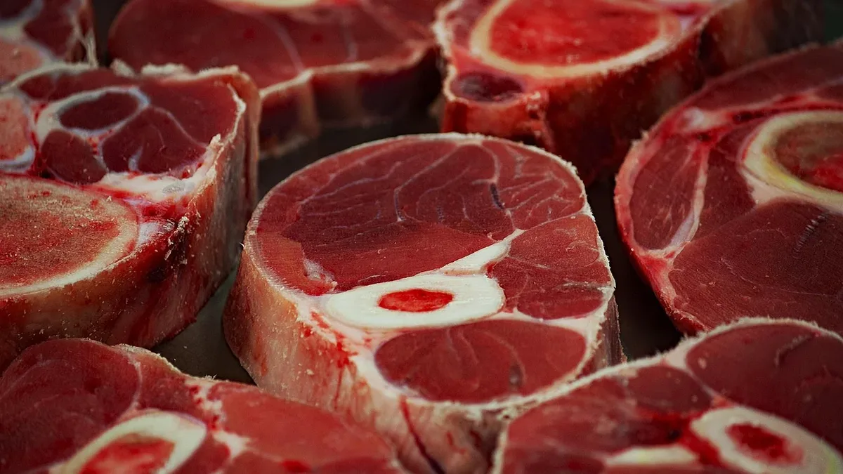 Researchers have grown bovine tissue containing muscle, nerves and blood vessels from embryonic stem cells in 15 days, a...
