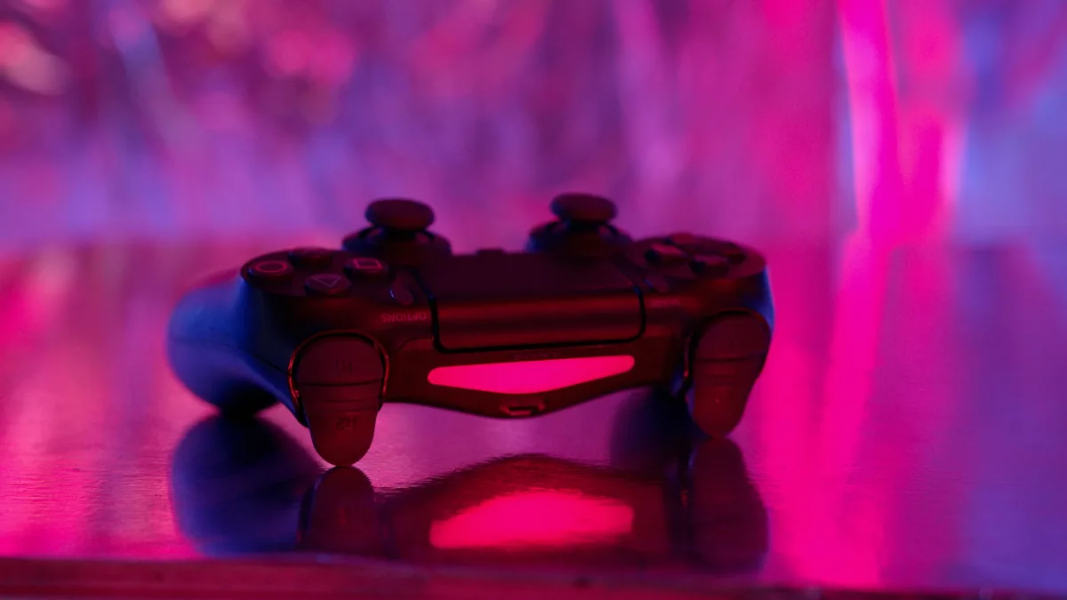 Rock Paper Shotgun reviews Control Resonant, a sequel that shifts from shooter to open-world melee RPG