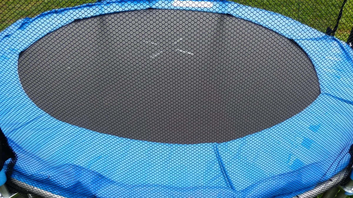 Reviews: Trampoline, sports equipment, sports, leap, safety net, to play.