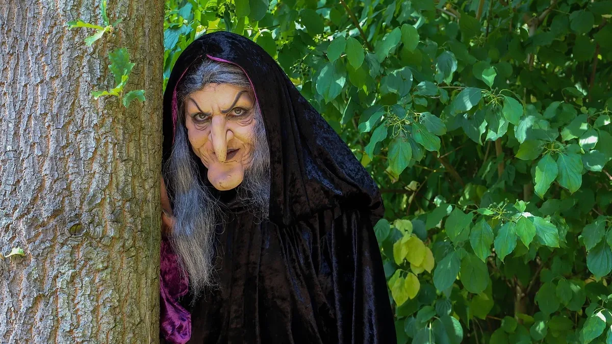 Dataminer Zullie the Witch has revealed the detailed models of two new NPC invaders added in Elden Ring's Tarnished...
