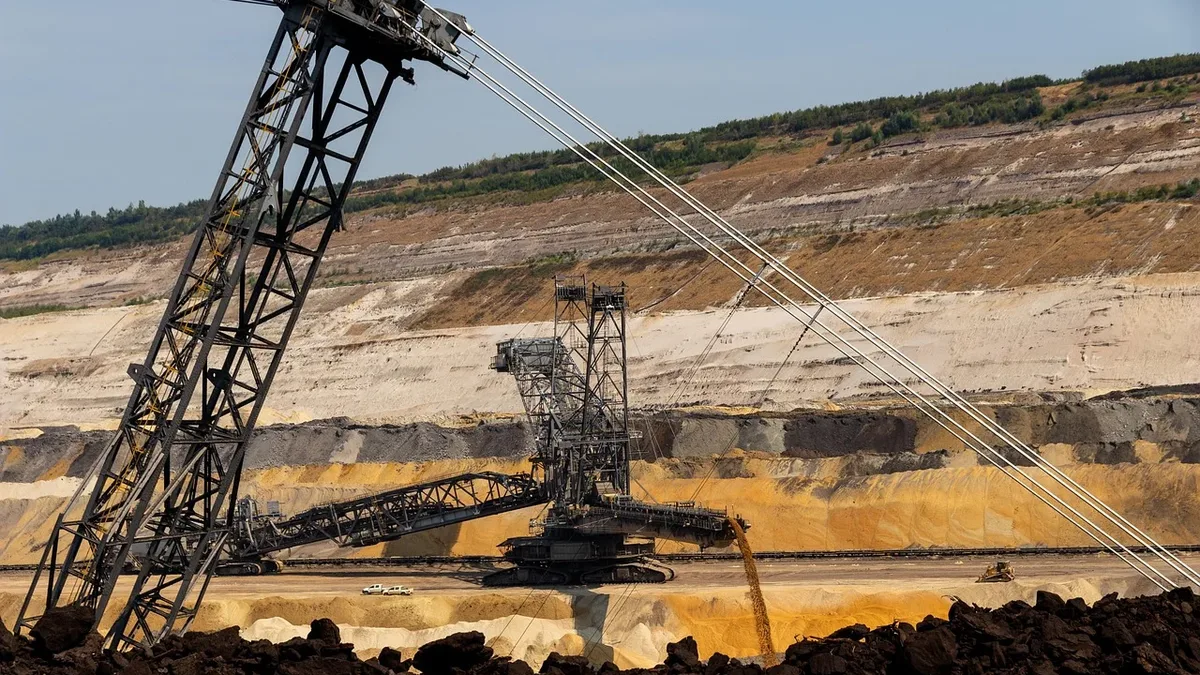 Caterpillar is leveraging decades of experience in automating mining equipment to tackle the broader challenge of...