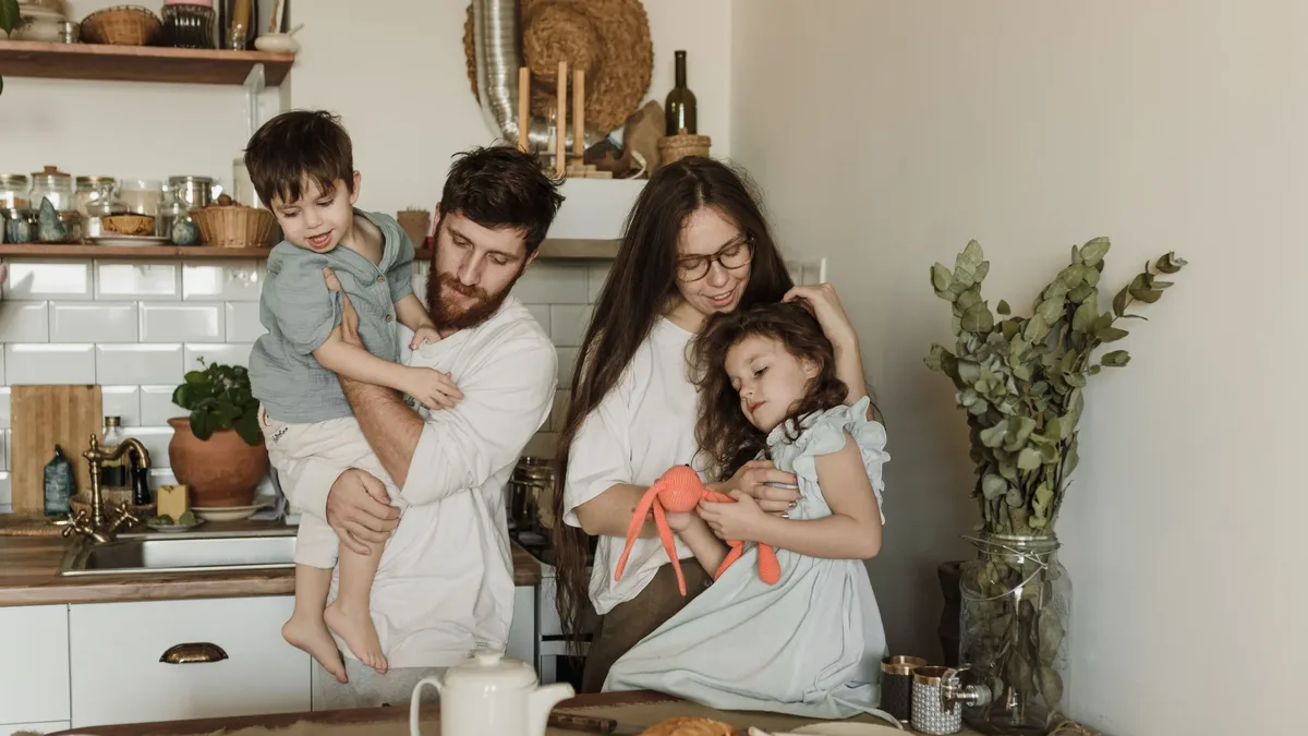 A guide to Hong Kong’s top family-friendly serviced apartments, highlighting GARDENEast, Hong Kong Parkview, Gold Coast...