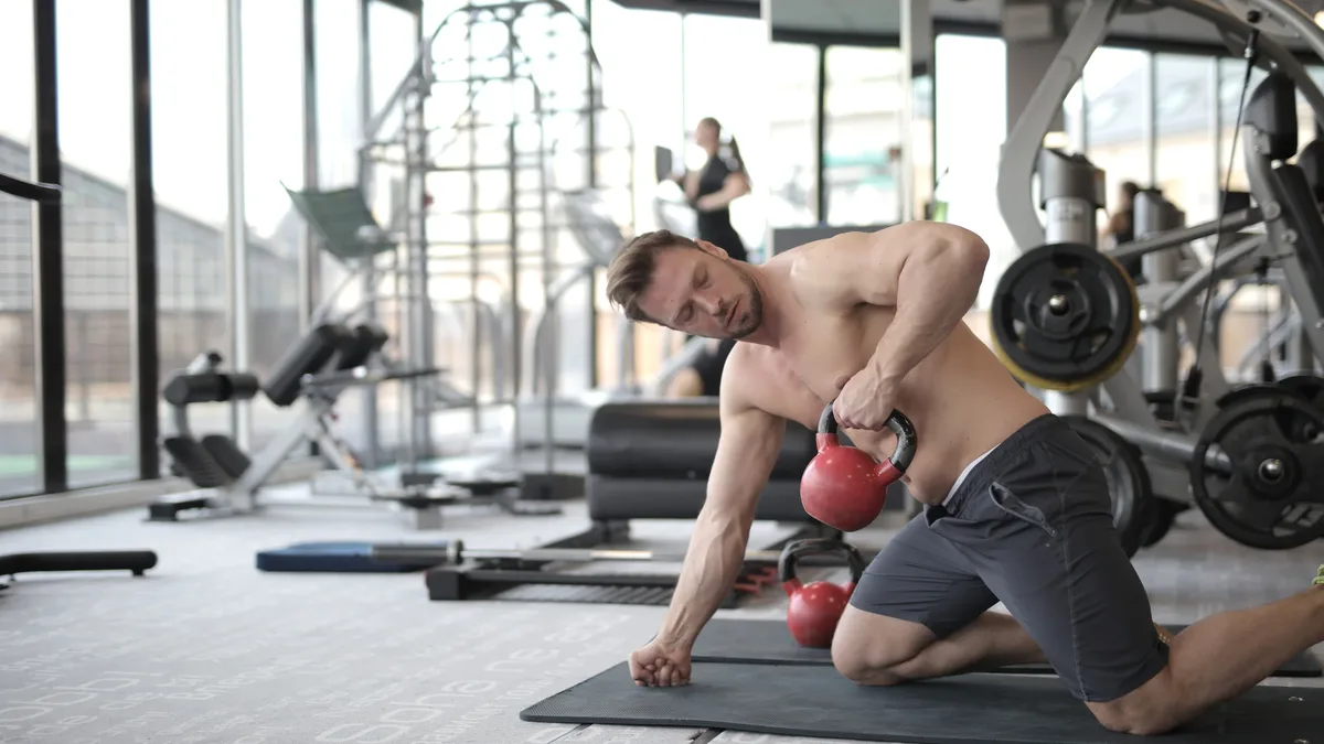 A 59-year-old fitness trainer shares his four-day workout plan that alternates strength and pump days to build muscle...
