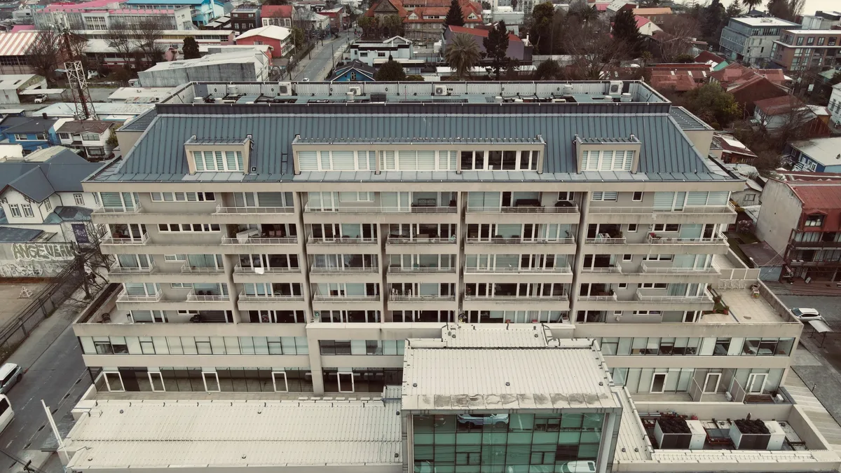 Alquilar: Investors poured $12.1B into senior housing in Q1, yet many owners hesitate to sell