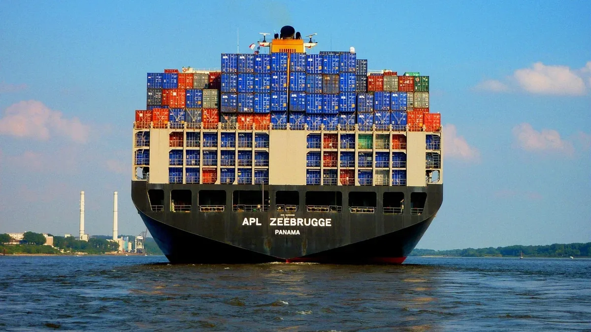 South Korea's three major shipbuilders have secured new orders for high-value energy transport vessels, including ammonia...
