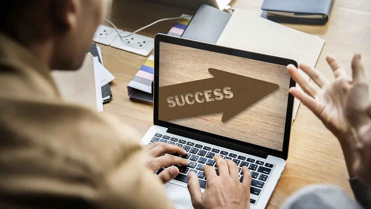 LvlUp Ventures analyzed 25,000 startup applications and found new rules for seed-stage success, emphasizing non-dilutive...