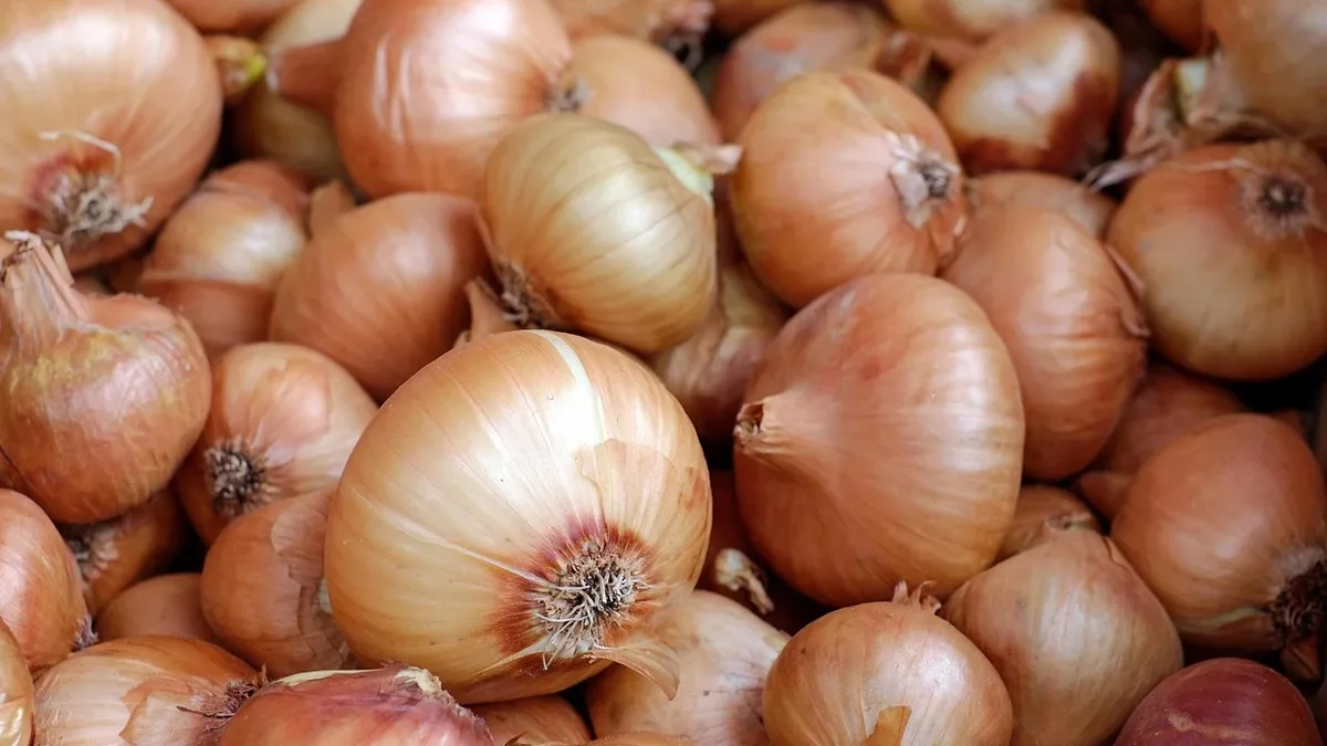 Adding a small amount of baking soda to onions as they cook can cut browning time almost in half, according to a report...