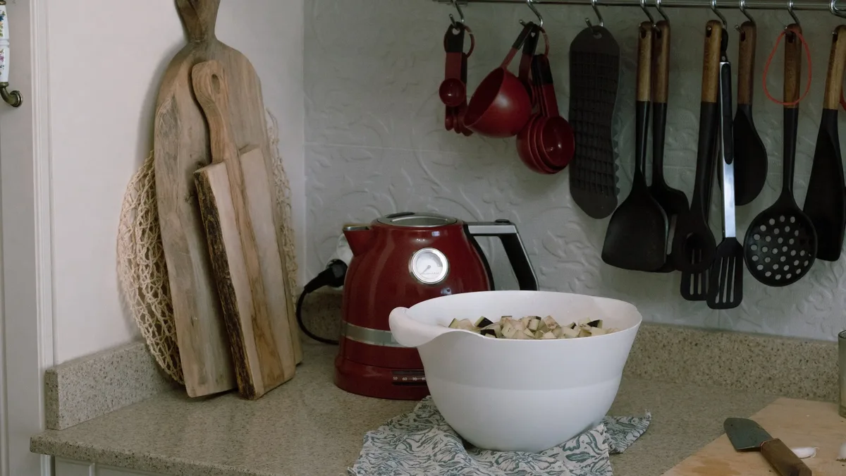 Cooking For: When it comes to cooking with infrared thermometers, accuracy and usability are key