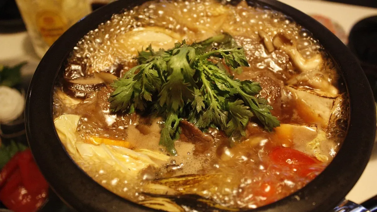 Serious Eats recommends ten soup recipes ideal for autumn, focusing on techniques like roasting and pureeing to maximize...