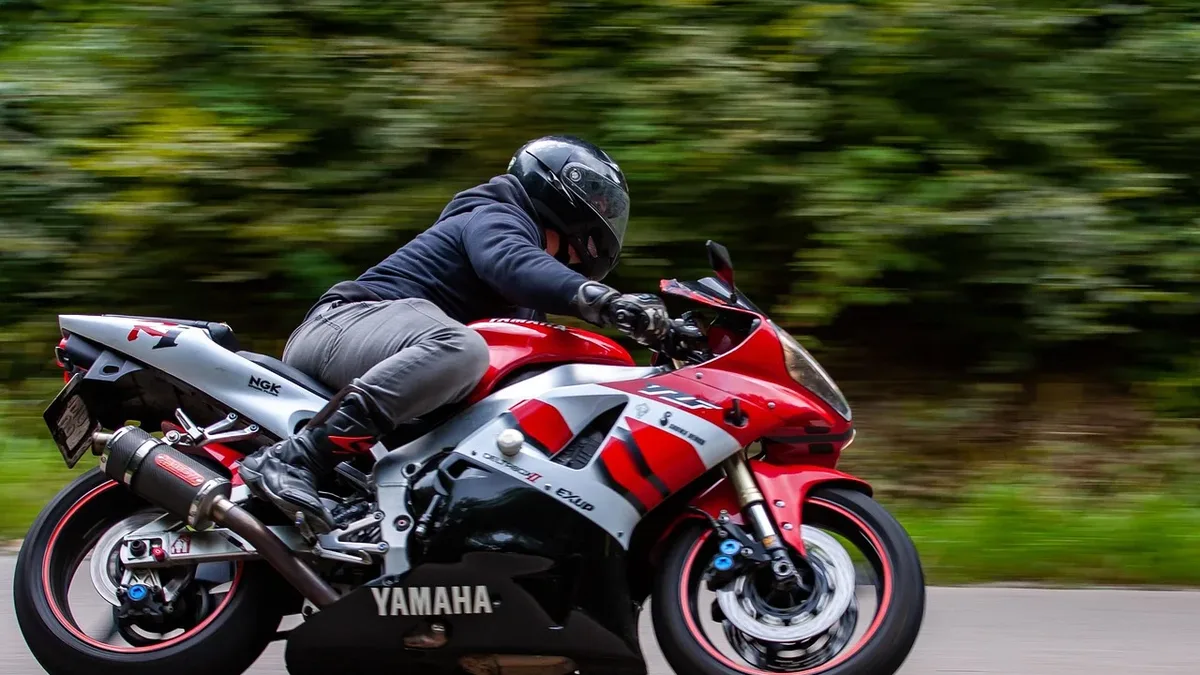 Yamaha has launched the updated 2027 Crosser adventure motorcycle in Brazil, adding LED lighting, Bluetooth connectivity...