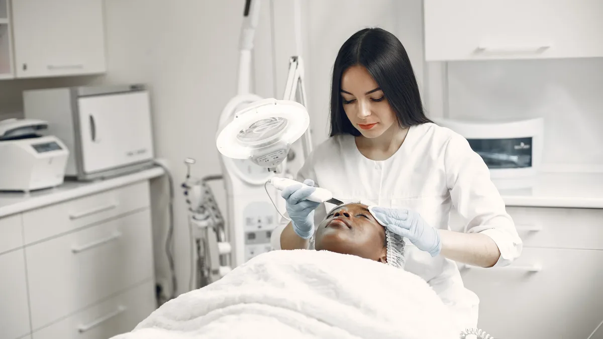 Grown Alchemist debuts Hydra-Restore Eye Patches, Bali Body launches a Light to Medium Self Tan Mousse, and Tangle Teezer...