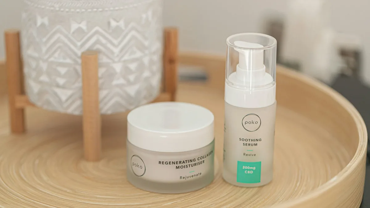 A review finds Bliss Bright Idea Vitamin C Moisturizer excels as a rich moisturizer for normal to dry skin but falls...