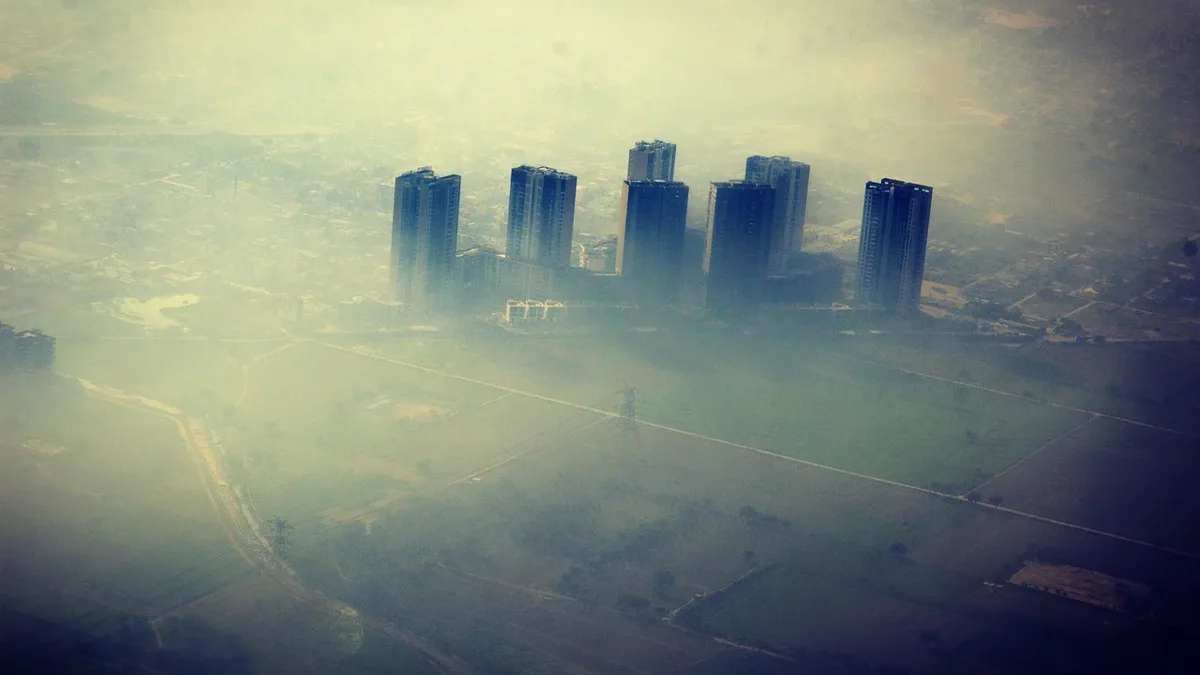 Health Policy: Air, pollution, delhi.