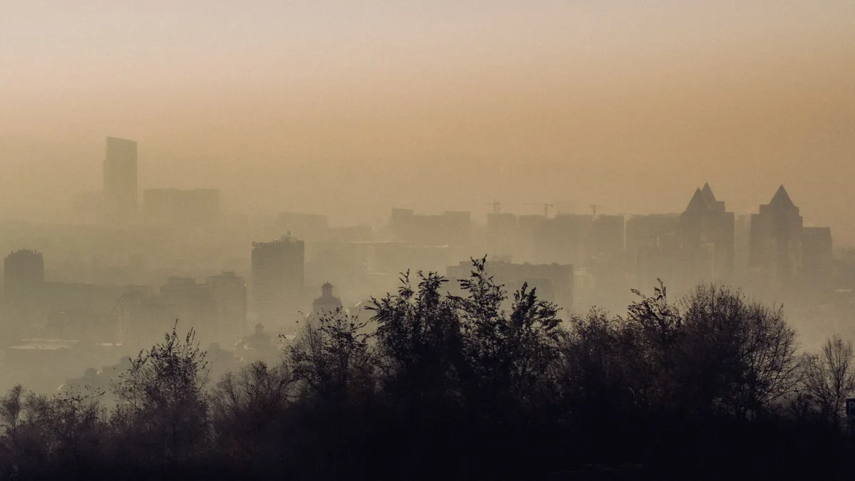 Smog from Indonesia's peatland fires has blanketed Southeast Asia, pushing air quality to hazardous levels from Malaysia...