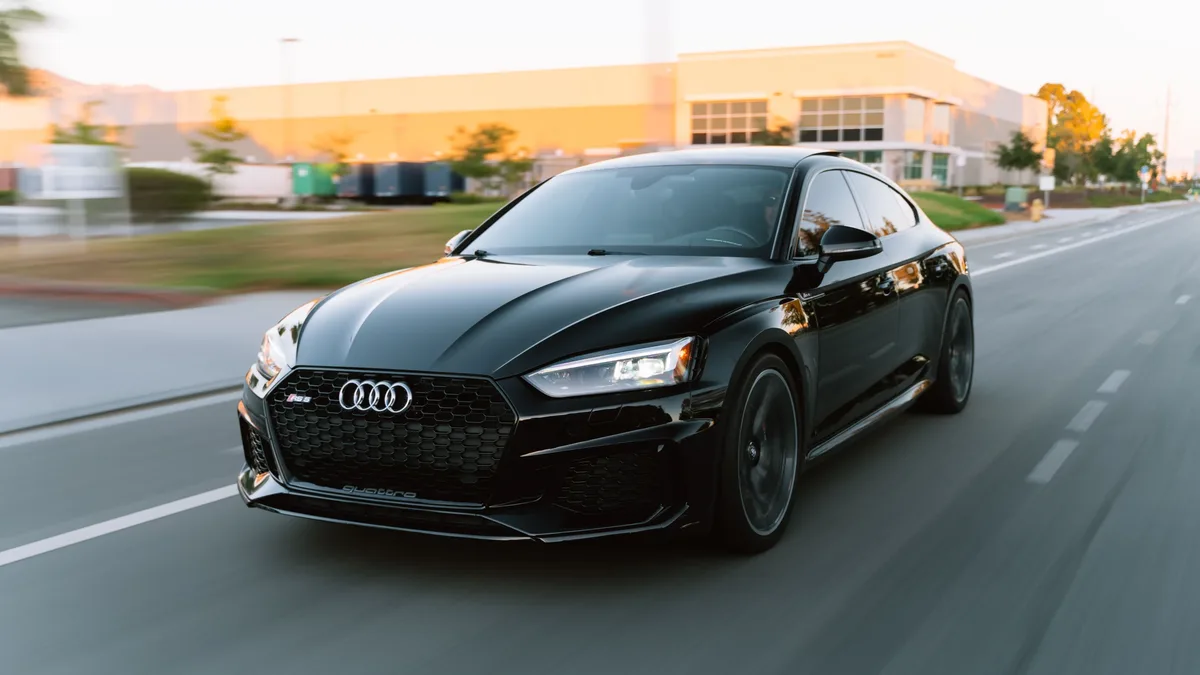 Workforce: Audi AG will invest roughly $4 billion to build its first U.S