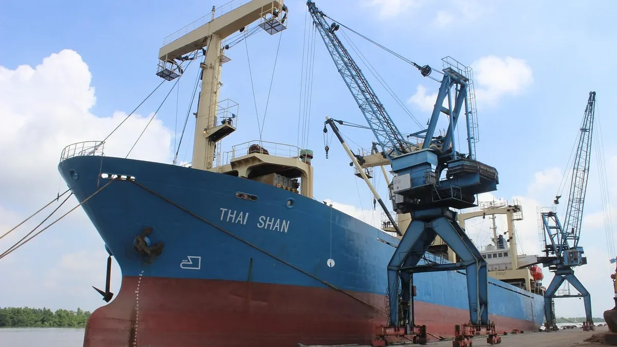 News: The U.S. And China extended their trade truce by two months to January 10, delaying U.S