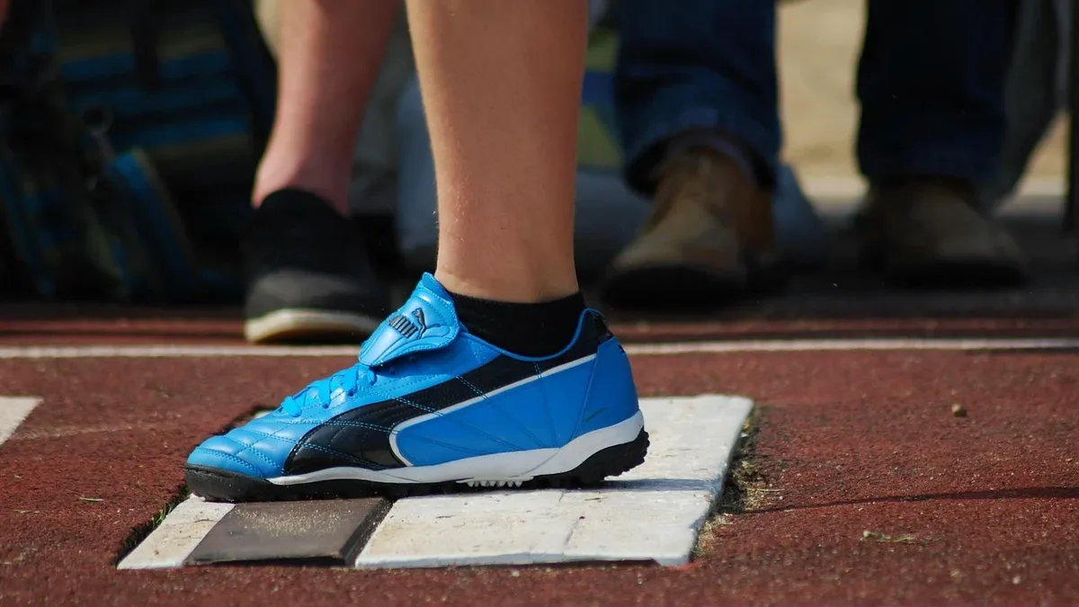 Altra and Topo Athletic have updated their racing shoes, the Vanish Carbon 3 and Specter Elite, moving closer to...