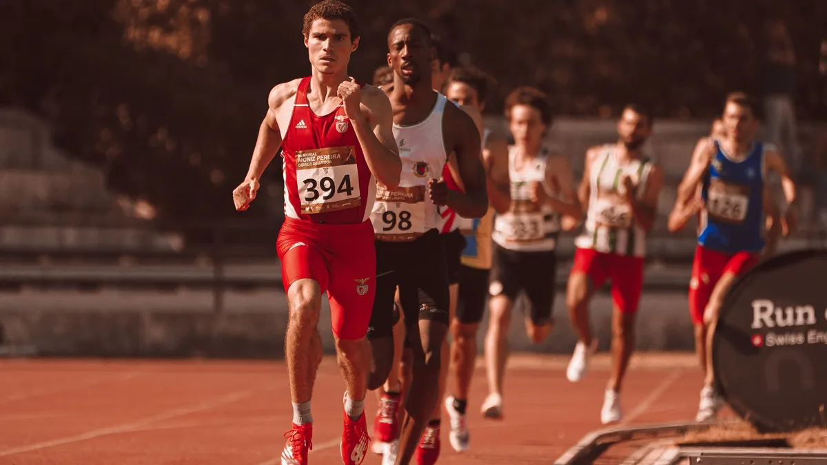 Runner's World has launched a nutrition guide program, hosted by Mireille Siné, detailing how runners should balance...