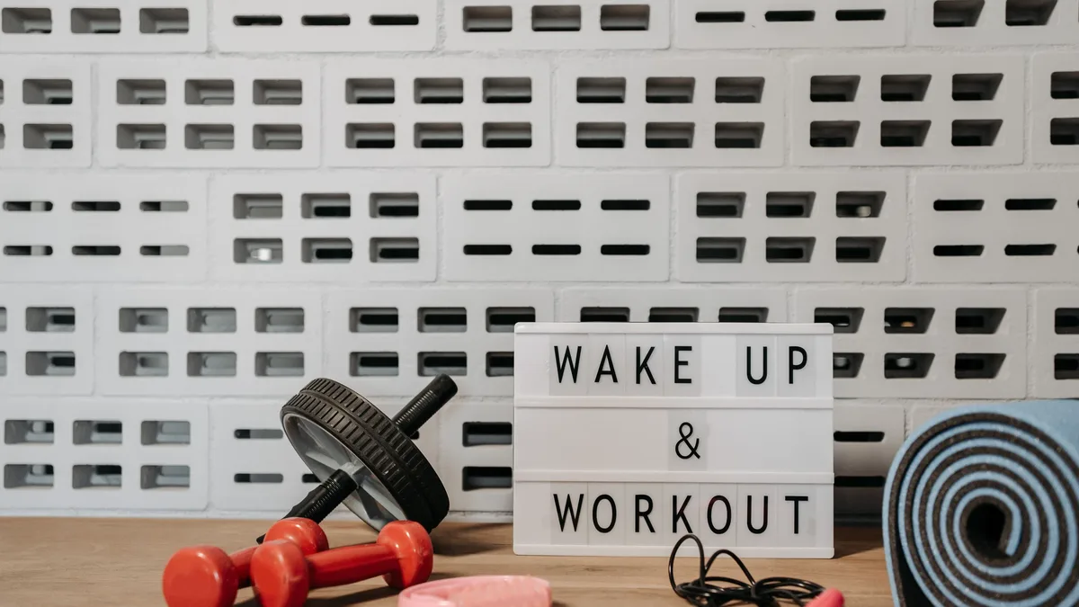 Runner's World has released a six-workout strength training video program hosted by physical therapist Winnie Yu