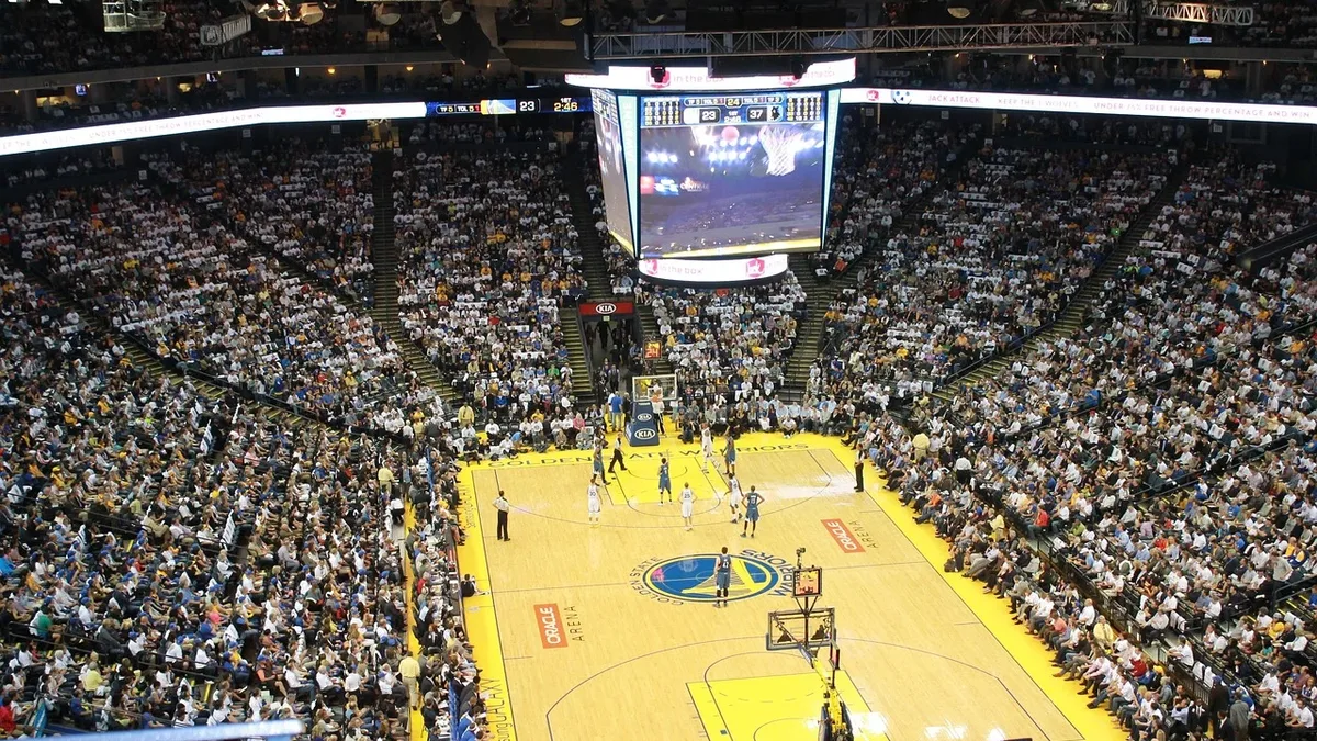 The Golden State Warriors secured their first preseason victory, routing the shorthanded Los Angeles Lakers 124-98 on...