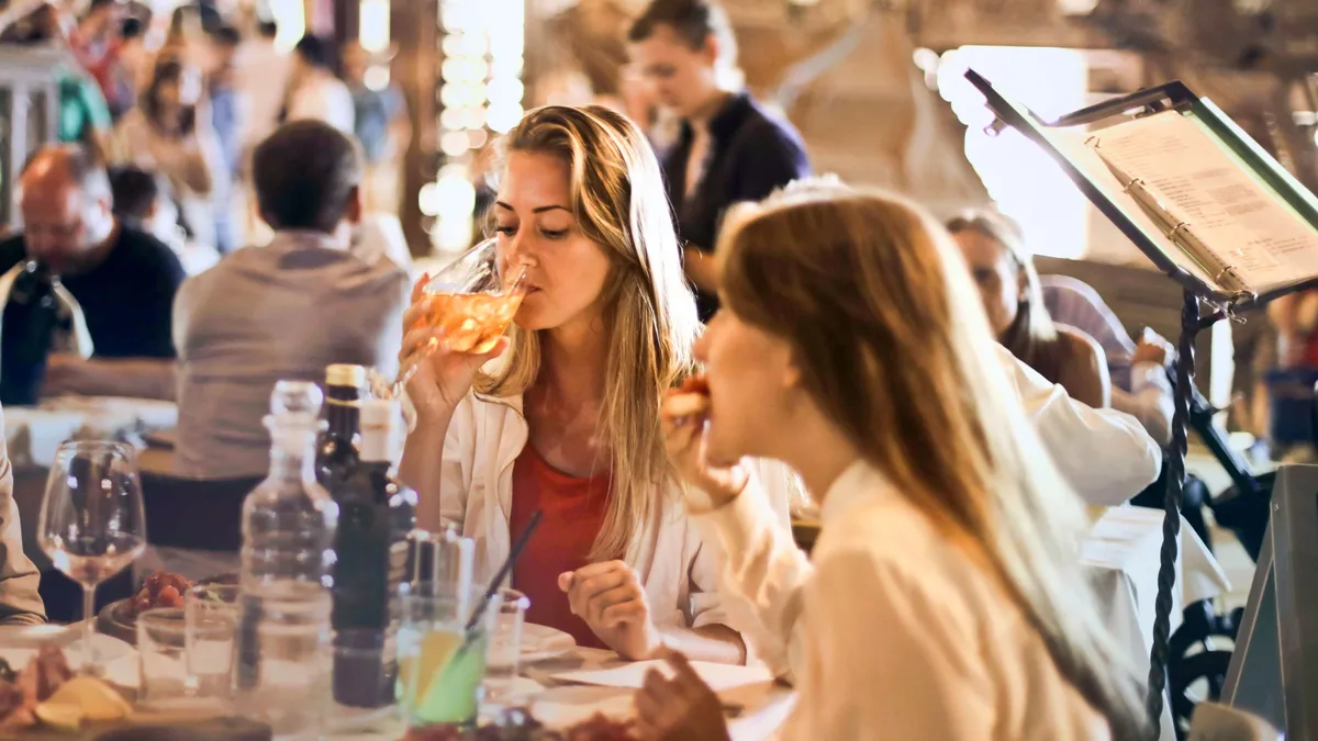 A new industry report finds daily eating rhythms are shifting, with consumers prioritizing convenience, protein, and...