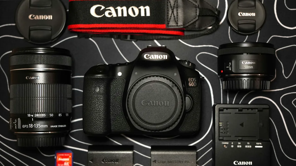 Gear: Canon has released the SX740 HS, a compact camera with 40x optical zoom, now available for $797.99 on Amazon