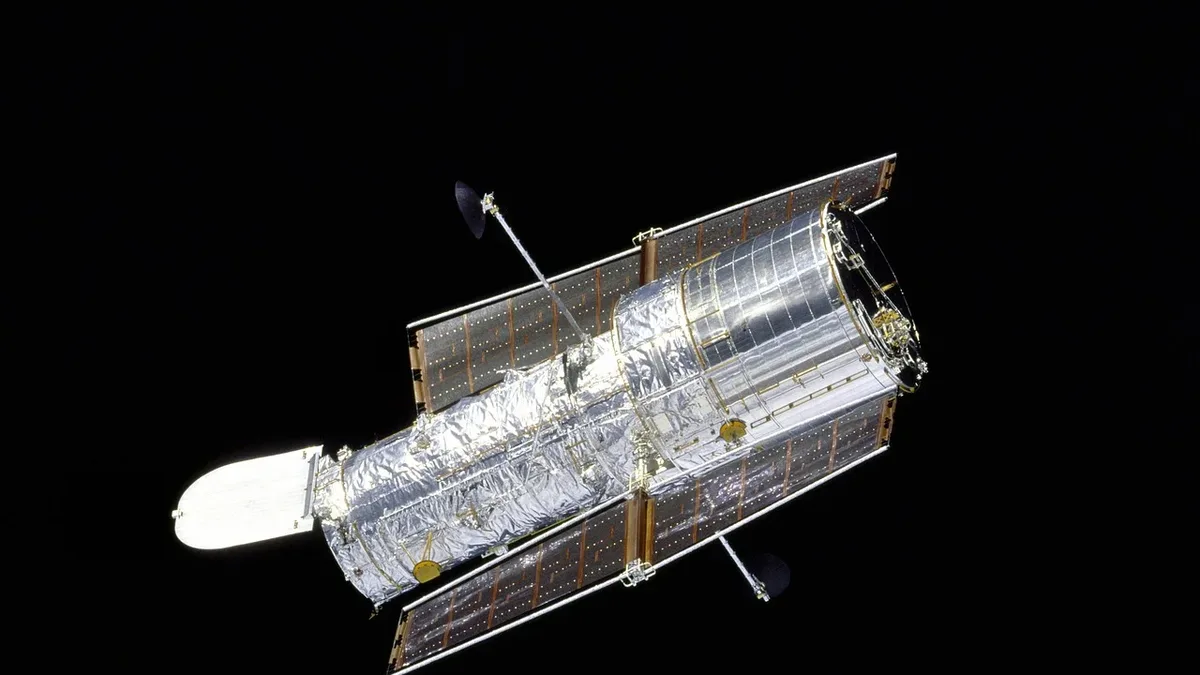 The Hubble Space Telescope completed its 200,000th orbit on September 19, 2026, while observing a galaxy cluster to...
