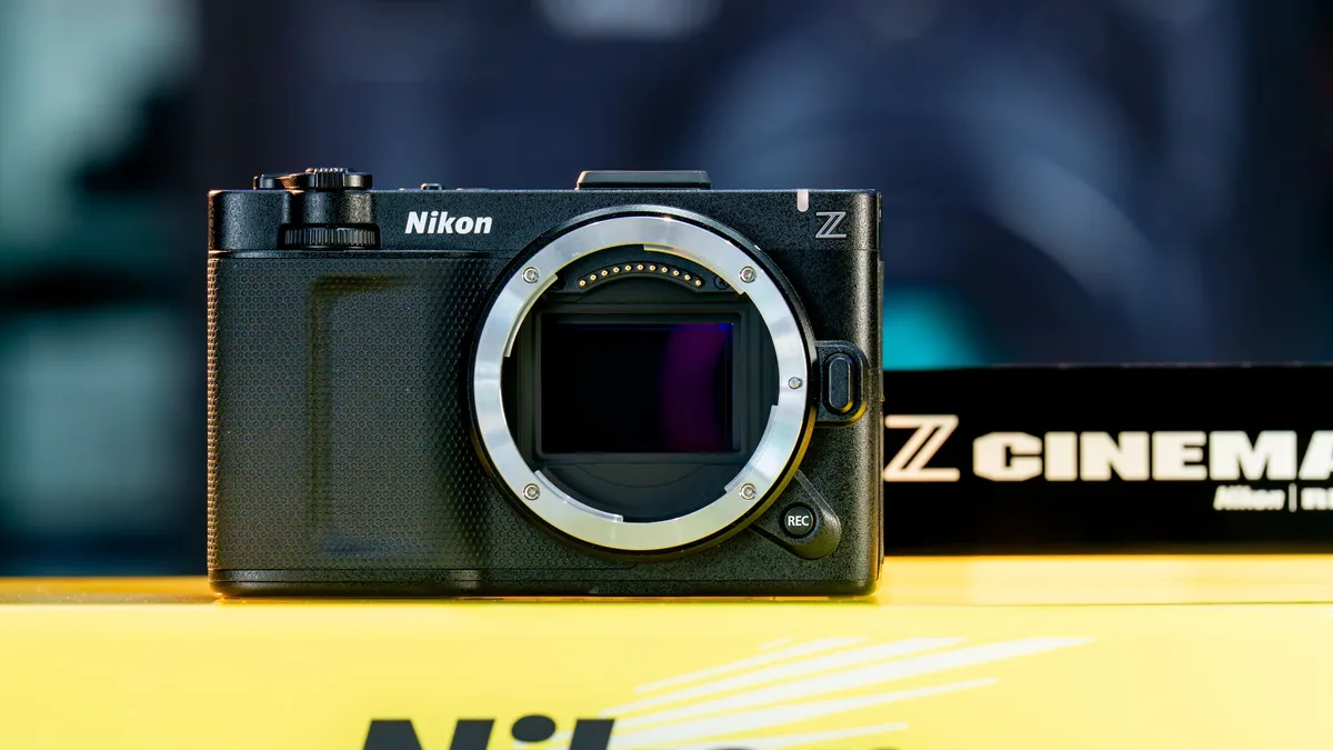 Nikon has announced the Z5IIc, a new full-frame mirrorless camera that removes the electronic viewfinder to become its...
