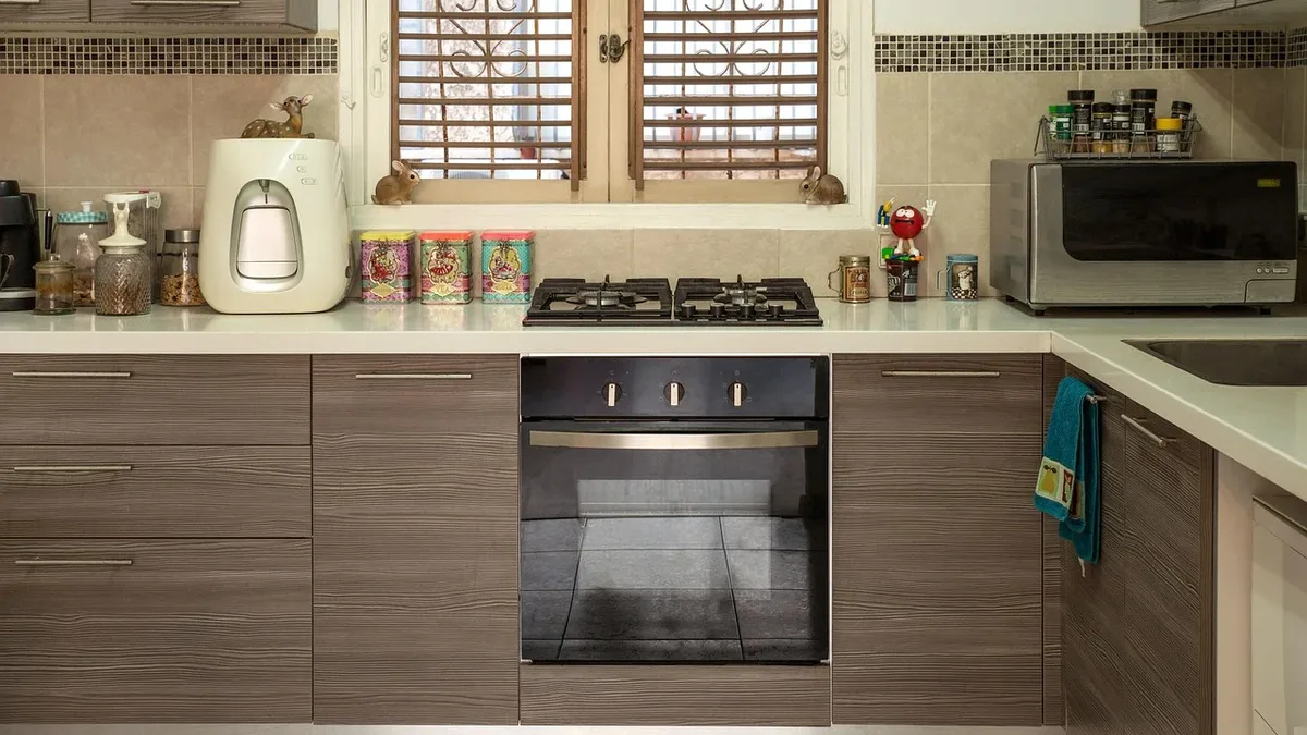 A new gift guide from Lifehacker recommends 12 kitchen appliances, from multi-cookers to specialty ovens, aimed at...