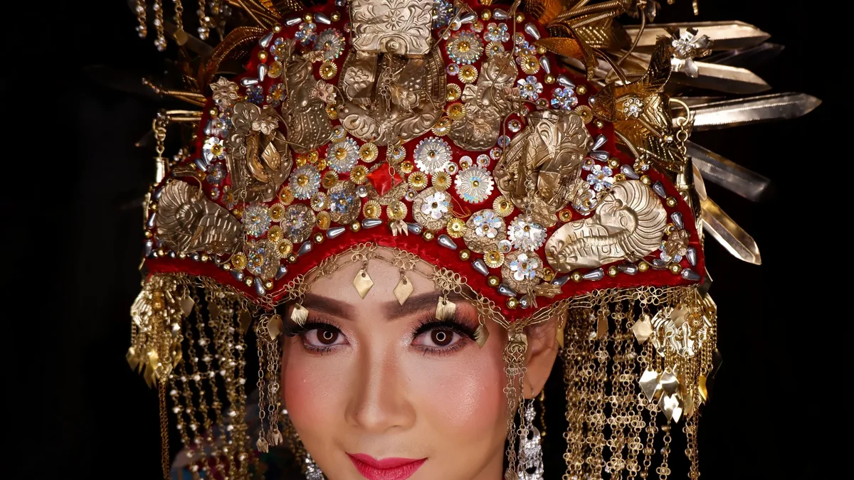A 1,600-year-old gold and garnet diadem depicting birds of prey was found in a high-status Hun woman's grave in Crimea...