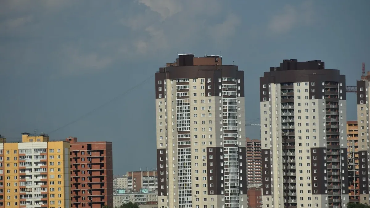 A consortium led by UOL Group and CapitaLand Development has launched Thomson Reserve, a 1,268-unit condominium in Upper...