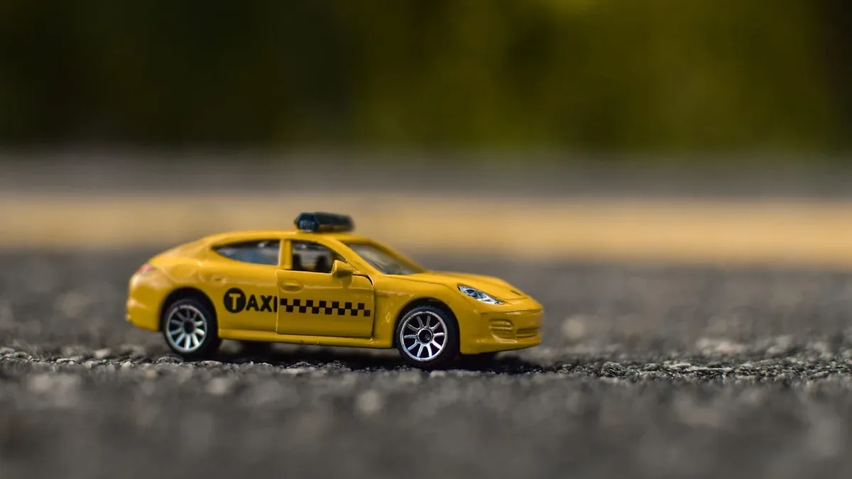 Sega's Crazy Taxi: World Tour, previewed at Gamescom, revives the classic arcade driving formula with new maps and Odd...