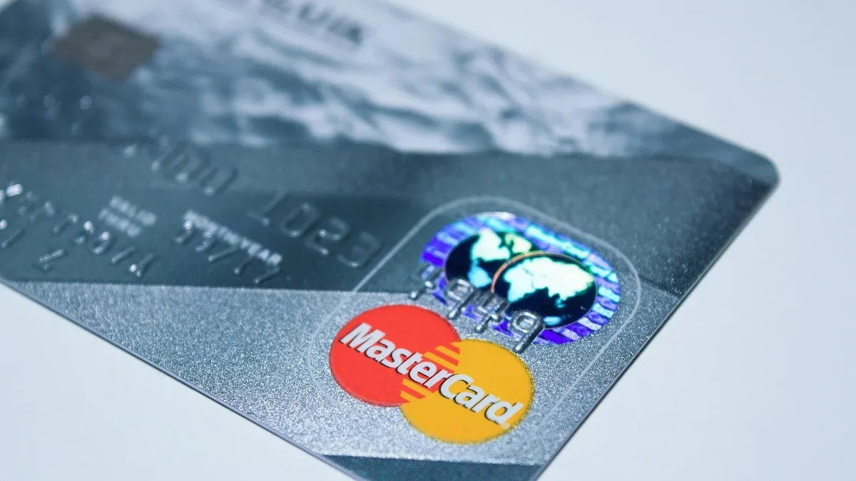 Currensea now charges a 0.95% fee for using its Hilton, Marriott, and United Airlines debit cards to pay UK tax bills to HMRC