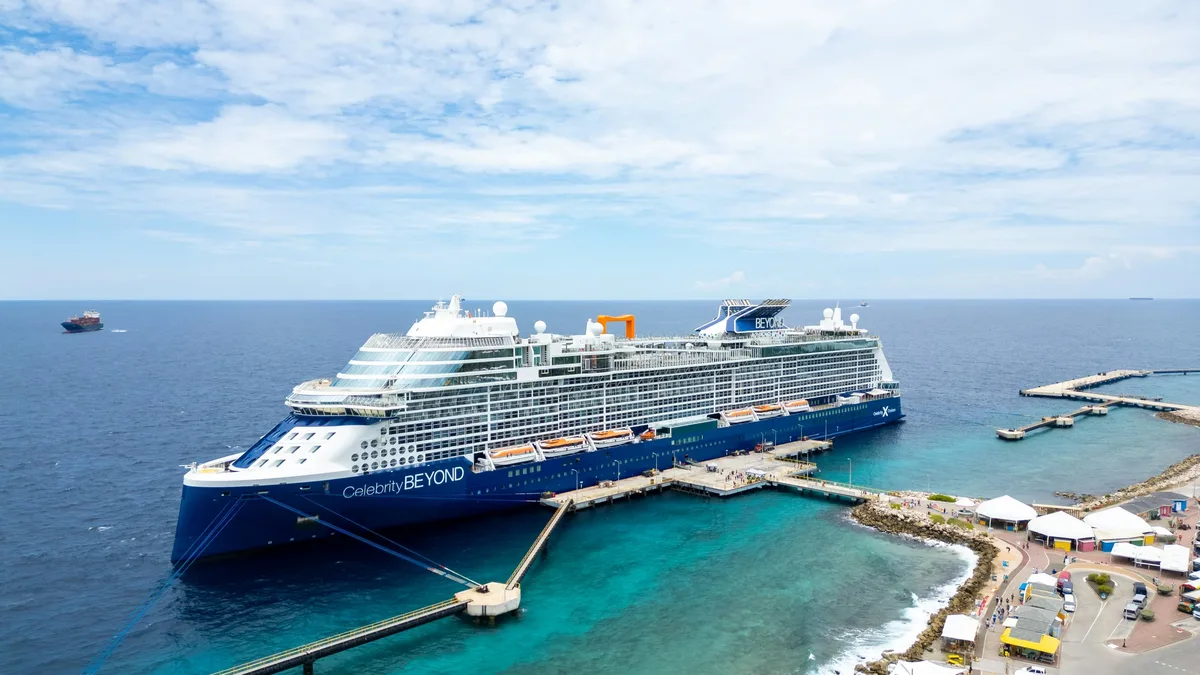 Travel: The Carnival Breeze cruise ship scraped a pier while docking in Cozumel, Mexico, causing hull damage but no injuries