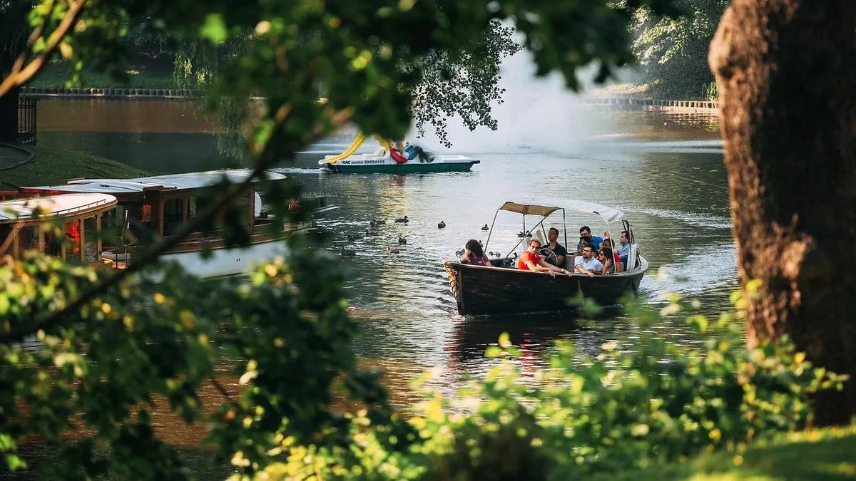 EST-Floattech will supply battery systems for 15 new river cruise vessels for operators including AmaWaterways and Uniworld