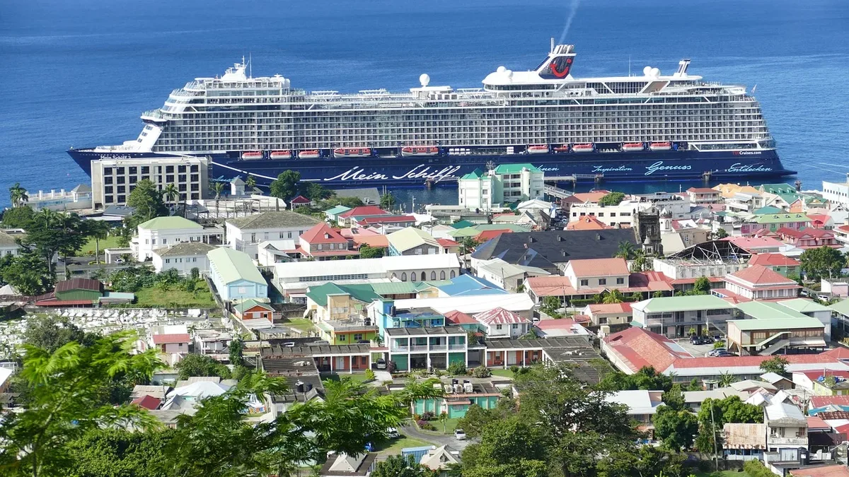Pricing Y Reserva: Dominica, roseau, caribbean, sea, island, vacations. Cruises Travel
