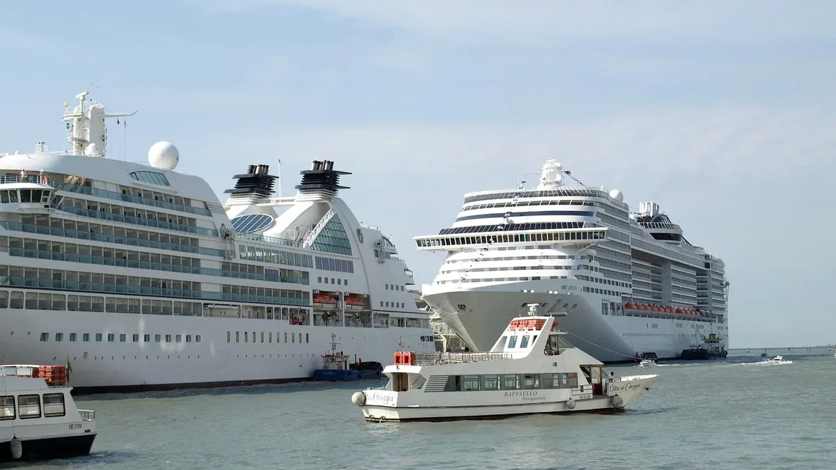 Cruceros: Three cruise ships are arriving in Southampton earlier than planned due to Storm Austen
