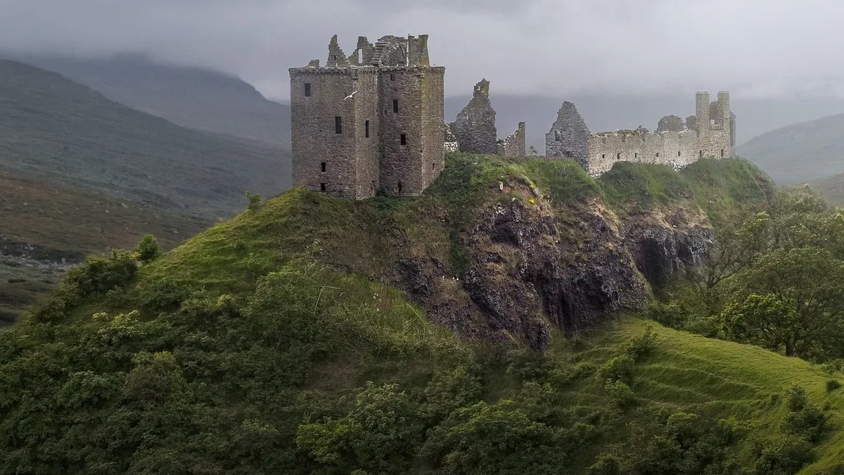 Jon Ronson's new book 'The Castle' investigates bizarre case studies, from a Connecticut castle owner to a controversial...