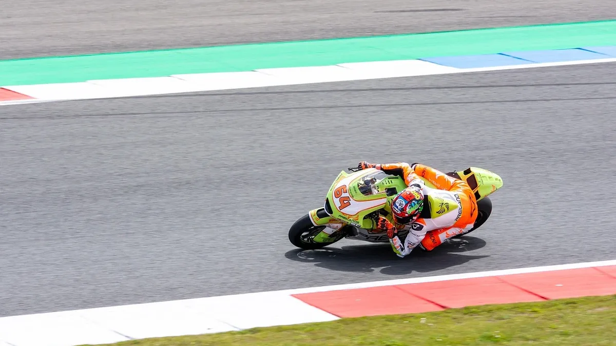Racing: VR46 Ducati rider Fabio Di Giannantonio crashed in the Aragon MotoGP sprint due to a total lack of rear grip