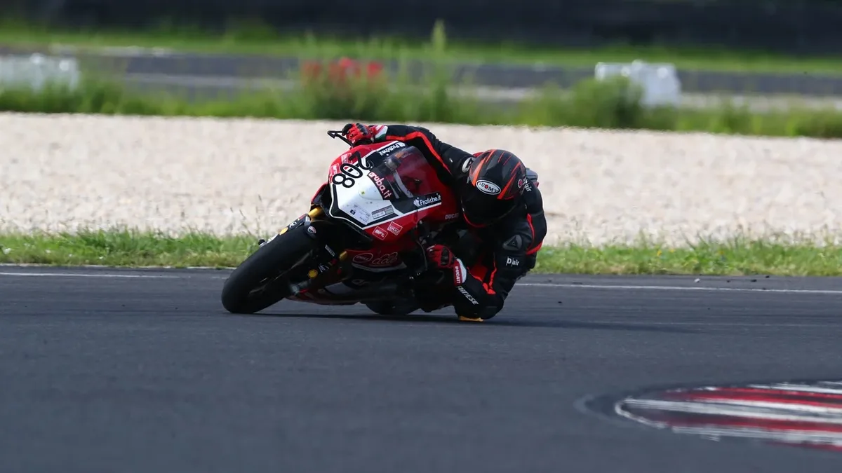 Bikes: Alonso Lopez won the Moto2 race at MotorLand Aragon, beating Izan Guevara by 0.800 seconds