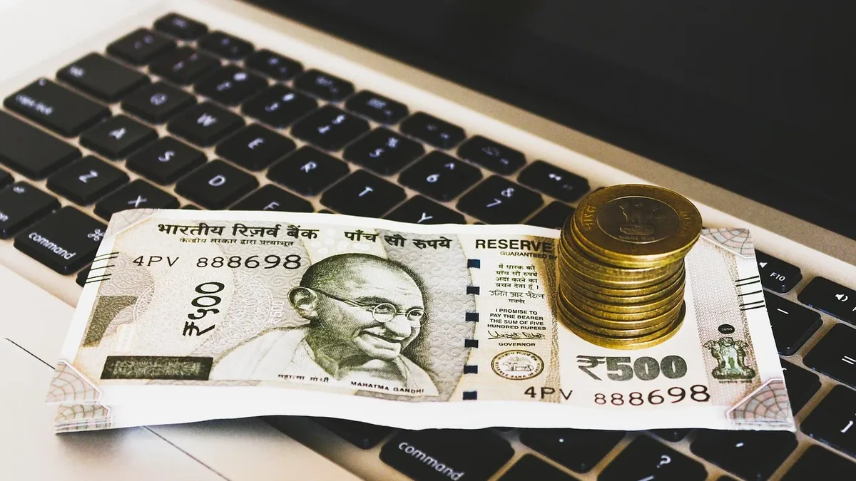 Retailers: India's gold import duty hike to 15% has revived the informal trade, with imports halving in August