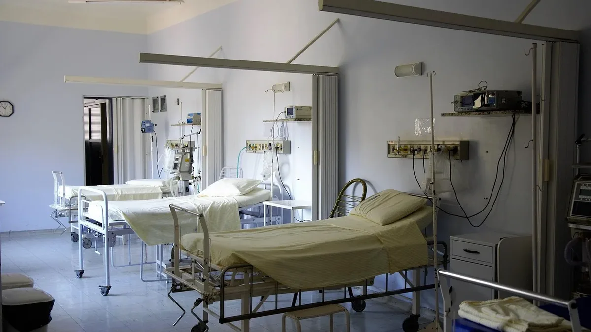 Retailers: Max Healthcare's chairman announced an investment to reach 10,000 beds in three years