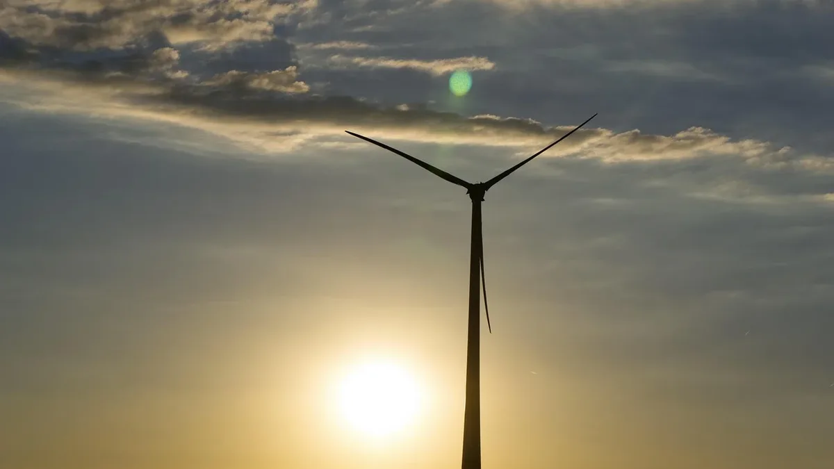 Researchers from Spain's University of Jaén have developed a low-concentrator photovoltaic receiver that improves optical...