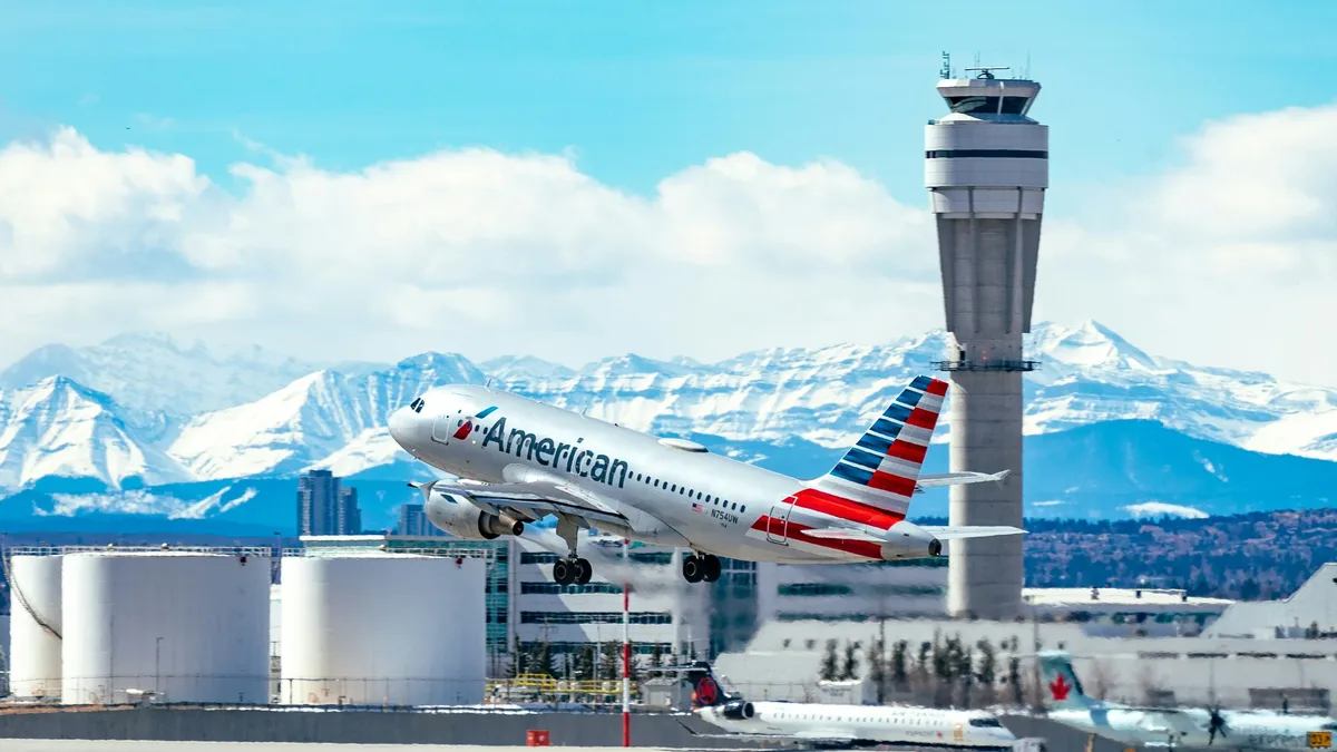 United's CEO says American leaving Chicago O'Hare would help the region, but analysts view the idea as unrealistic given...