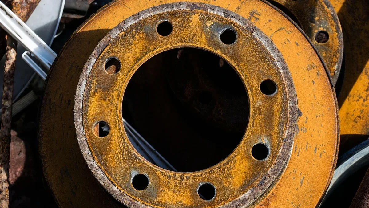 Threats: Steel, iron, industry, rusty, machine, wheel.
